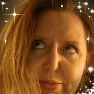 Meet your Posher, Cori